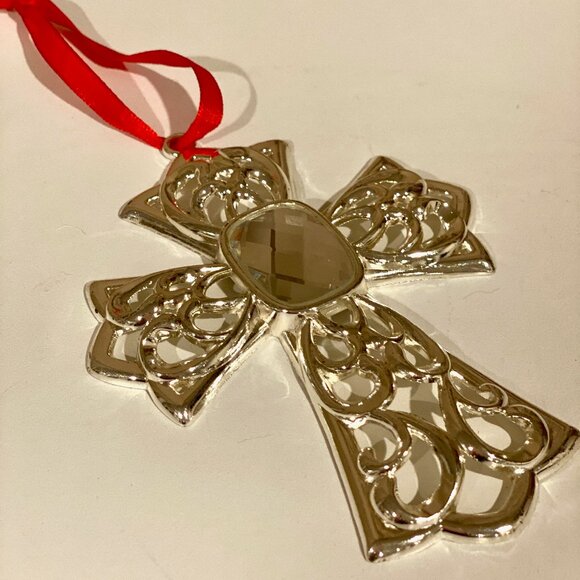 Lenox Silver Cross Christmas Ornament 4.5" x‎ 3.5" with Red Ribbon - Picture 1 of 5